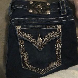 Miss Me Signature Ankle Skinny Jeans!